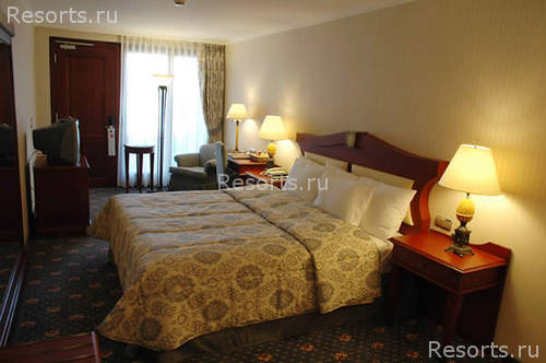 Polat Renaissance Istanbul 4